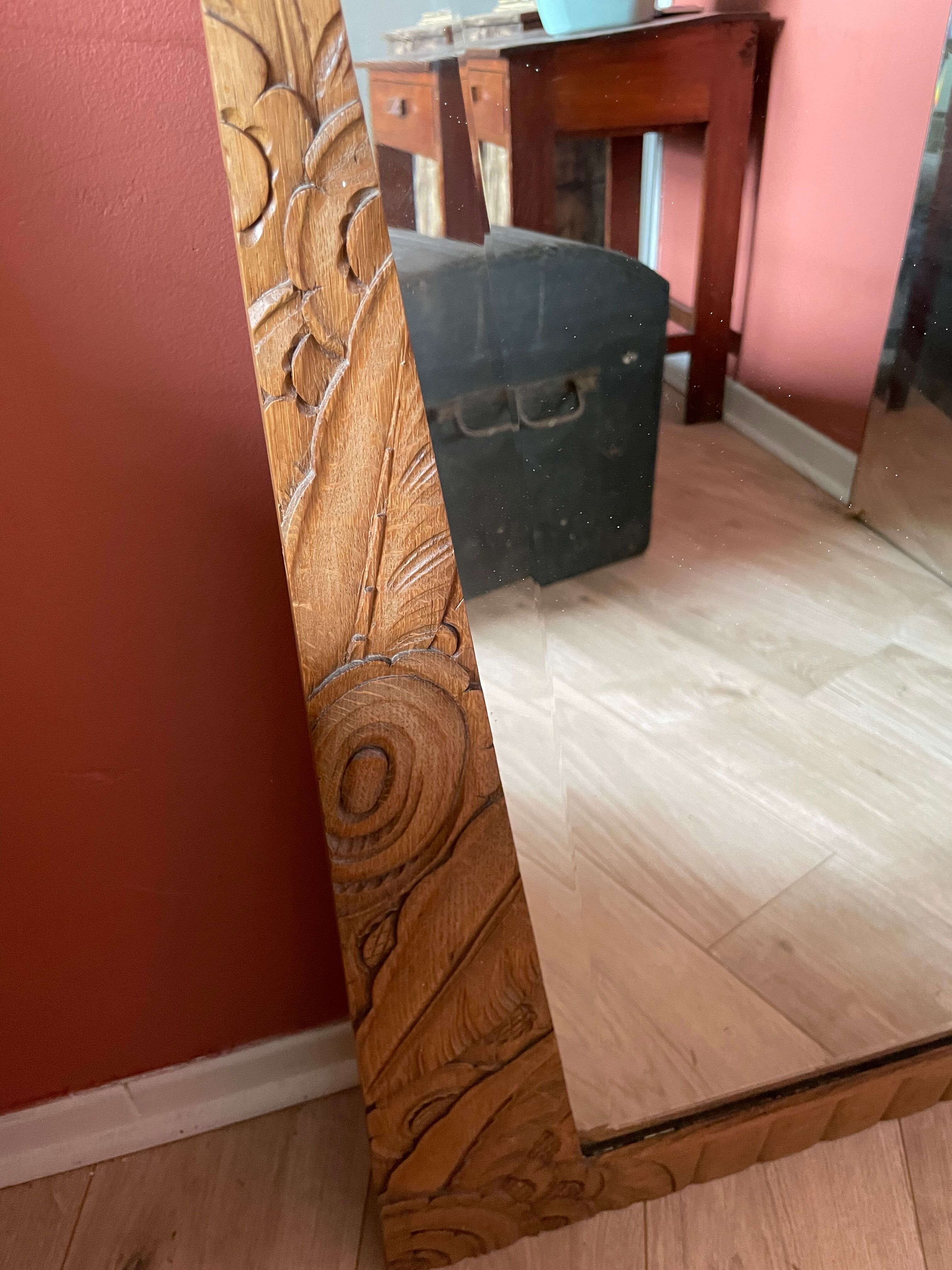 Wood beveled mirror