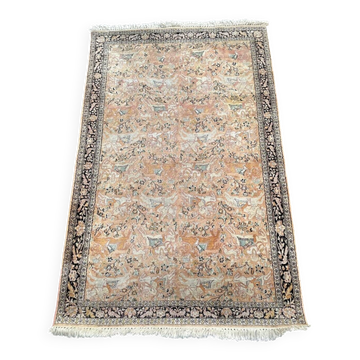 Tapis persan en soie