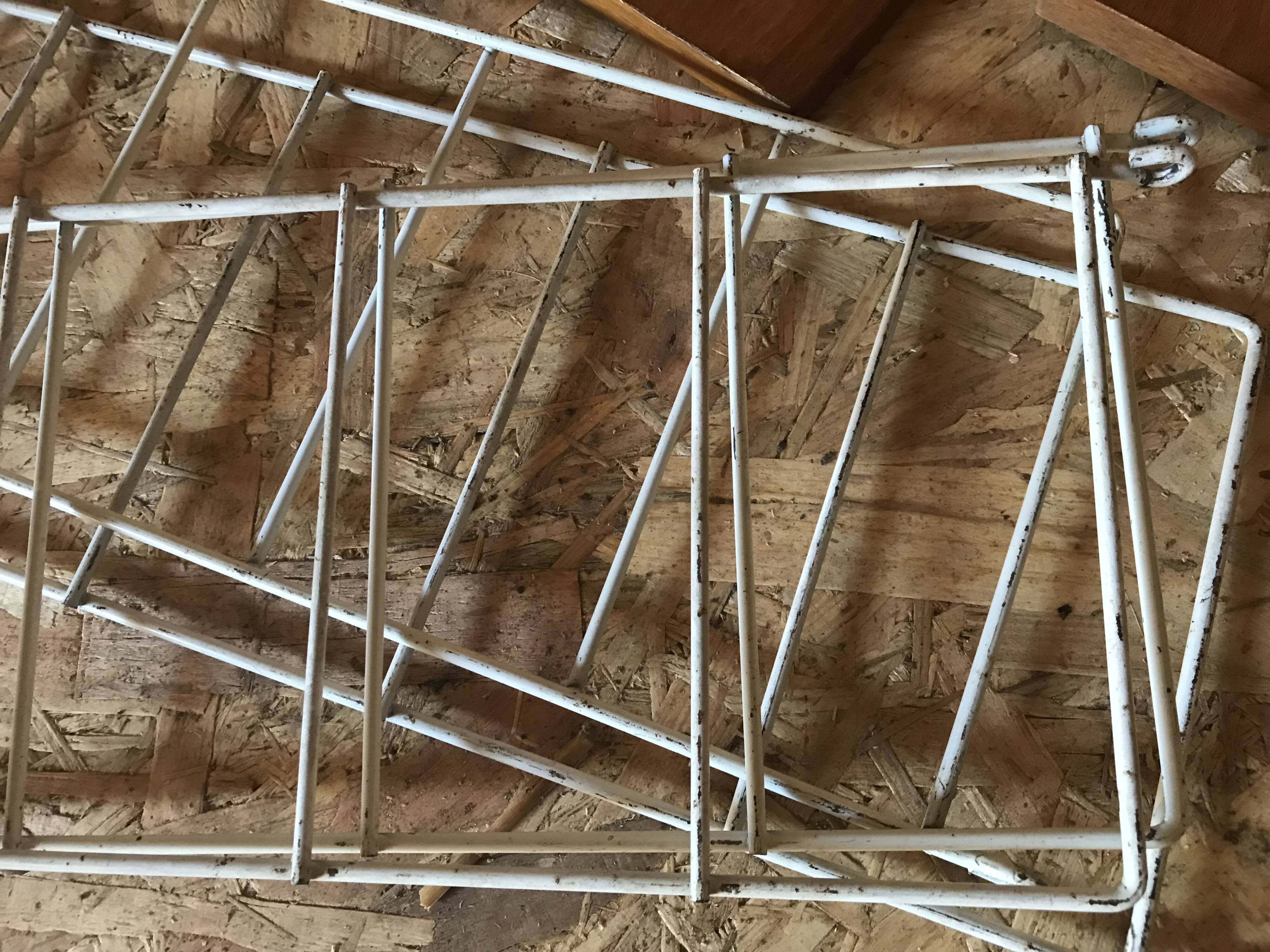 Vintage modular wall shelf with 4 supports and 5 levels.