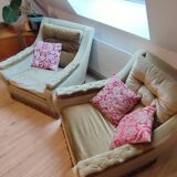 2 fauteuils en velours kaki