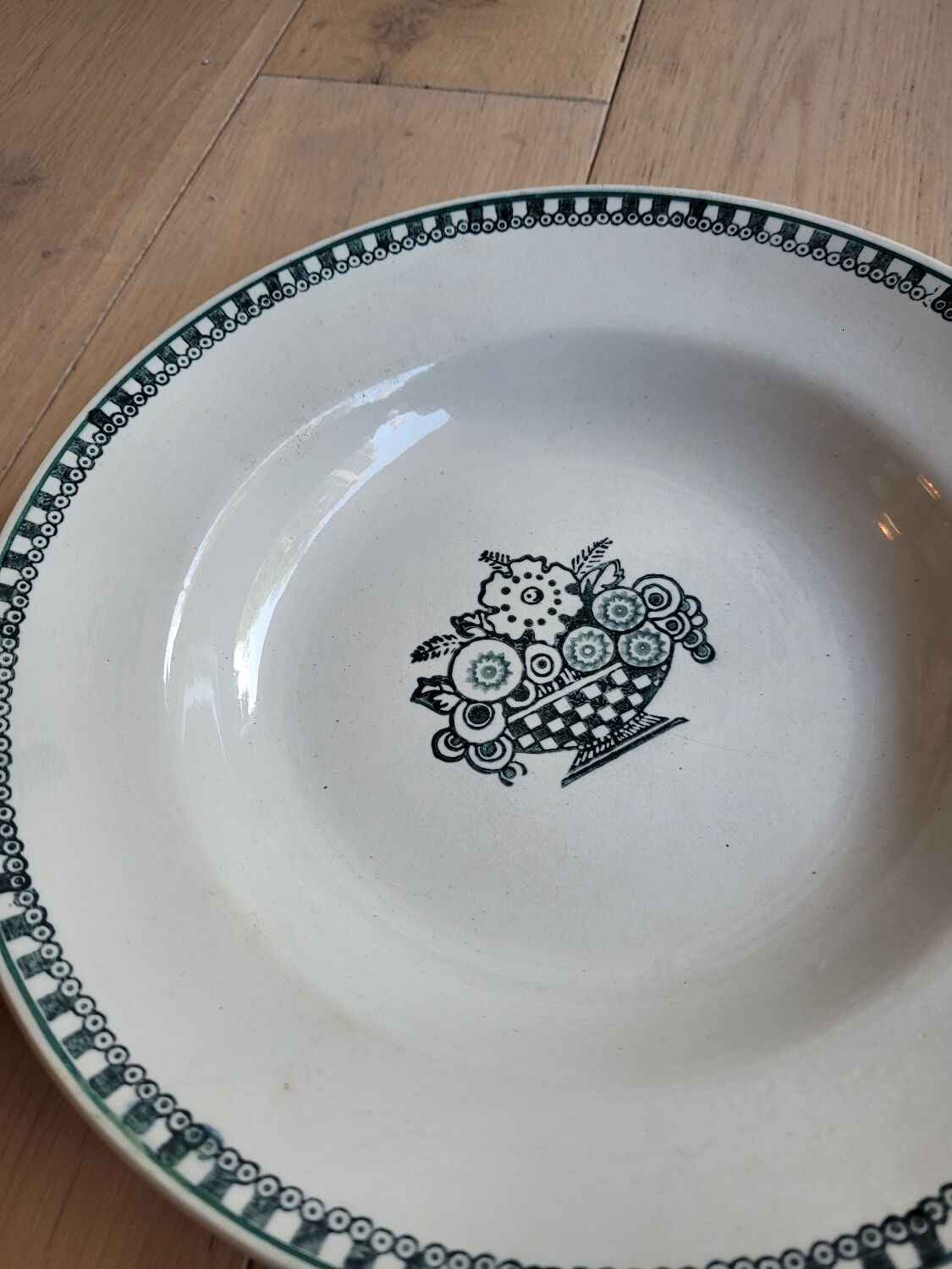 Assiette creuse n°4525 St Amandinoise