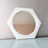 Miroir hexagonal vintage en plastique blanc 1980s