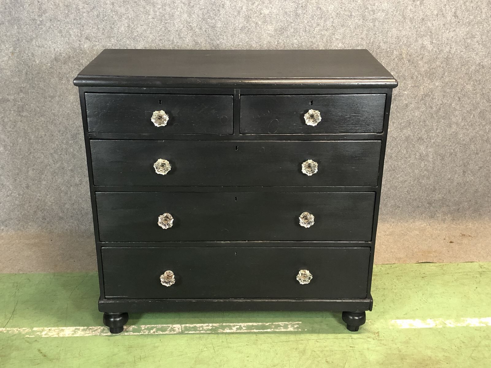 19th century victorian chest of drawers