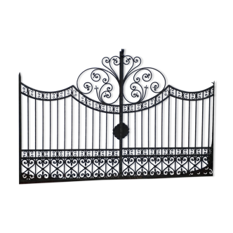 Large iron gate