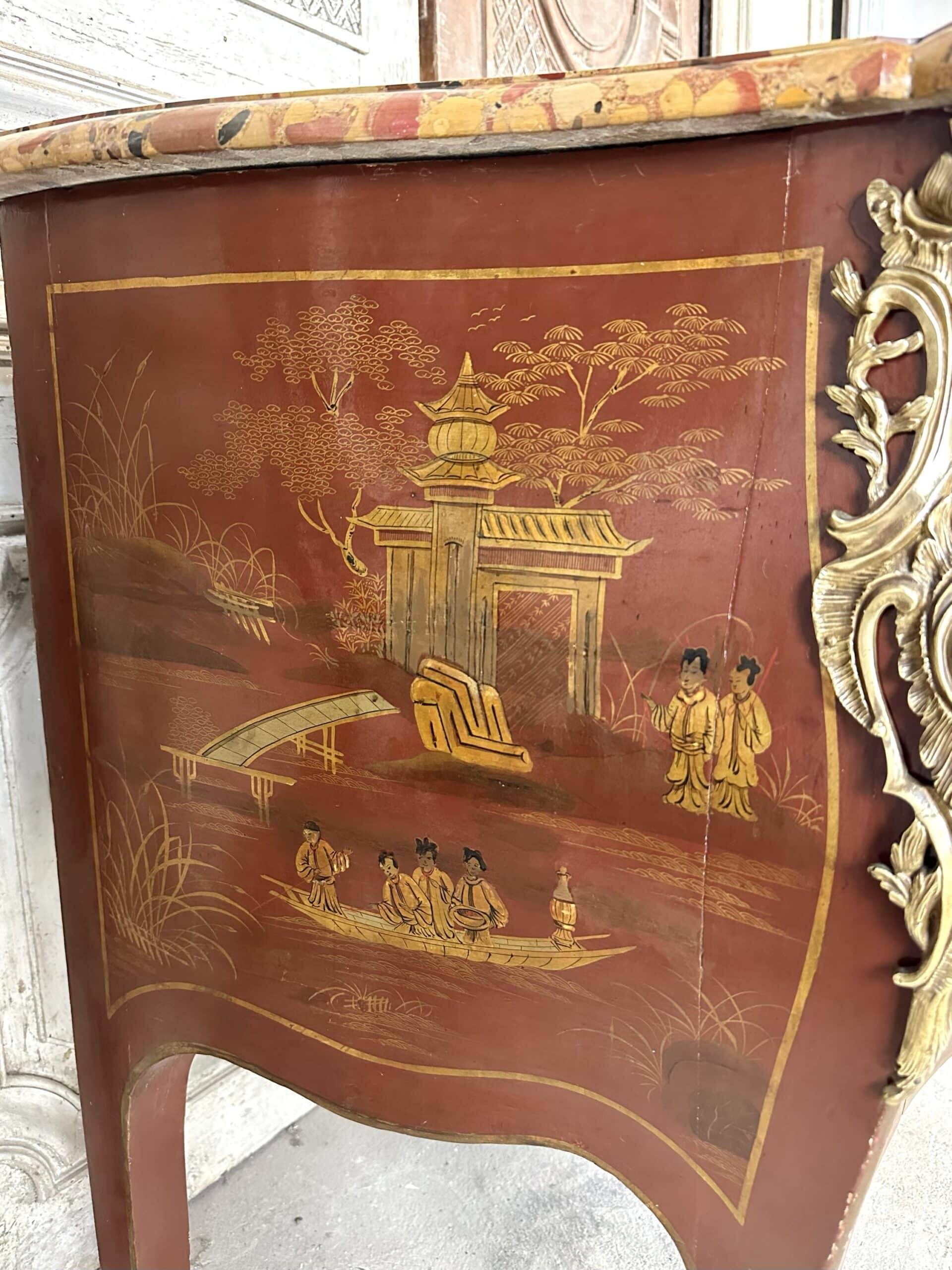 Louis XV style commode in red lacquer from the 1900s.