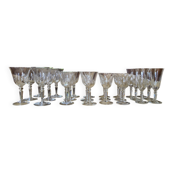 Service de verres 24 pièces Art déco
