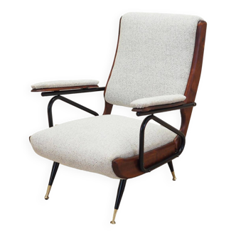 Beech armchair, Italian design, 1970s, manufacture: Italy