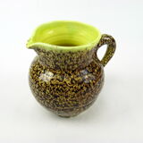 Accolay pitcher