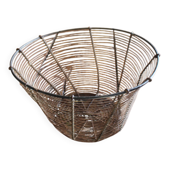 Round wire metal basket
