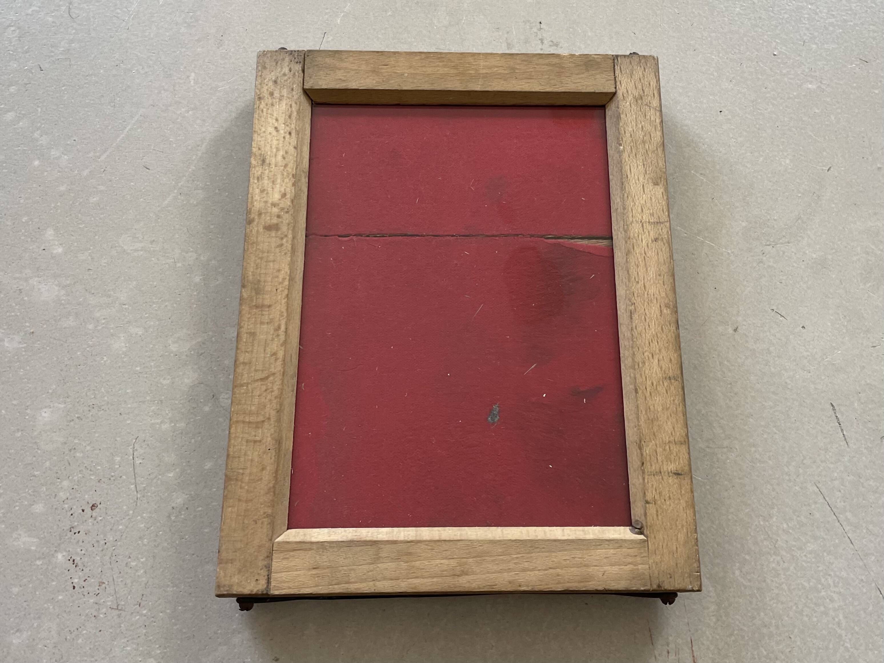 Old photo press frame