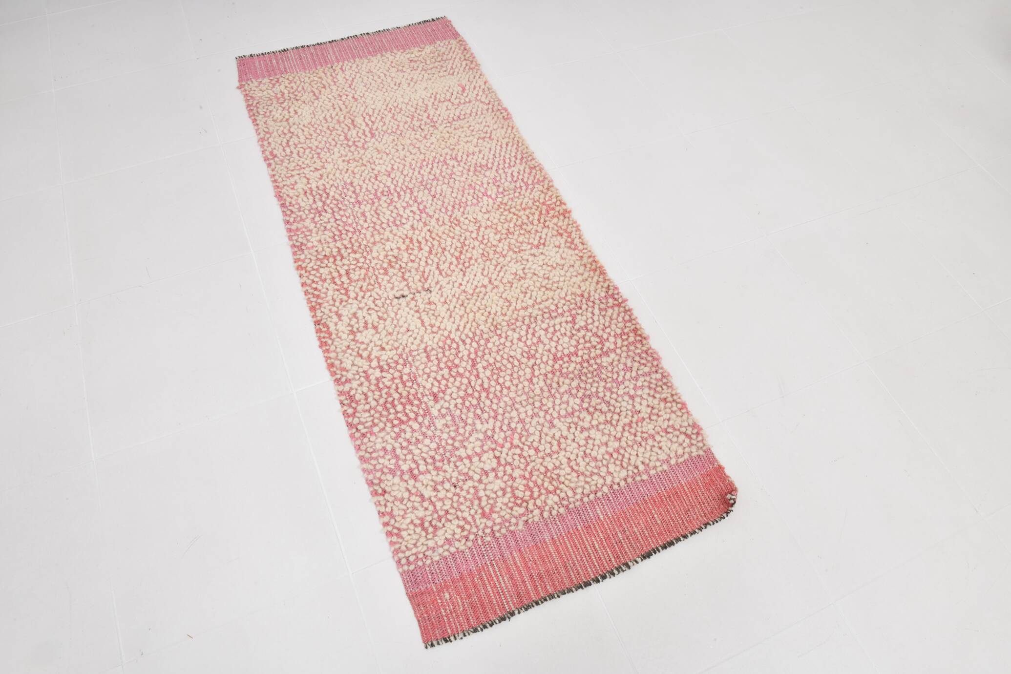 2x6 Mid Century Modern Pink Turkish Runner Rug, 67x171Cm SK 33942 FREE SHIPPING