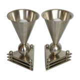 Elegant functionalist lamps