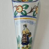 Vase mural peint à la main