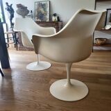 Tulip knoll armchair