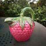 Pichet barbotine fraise