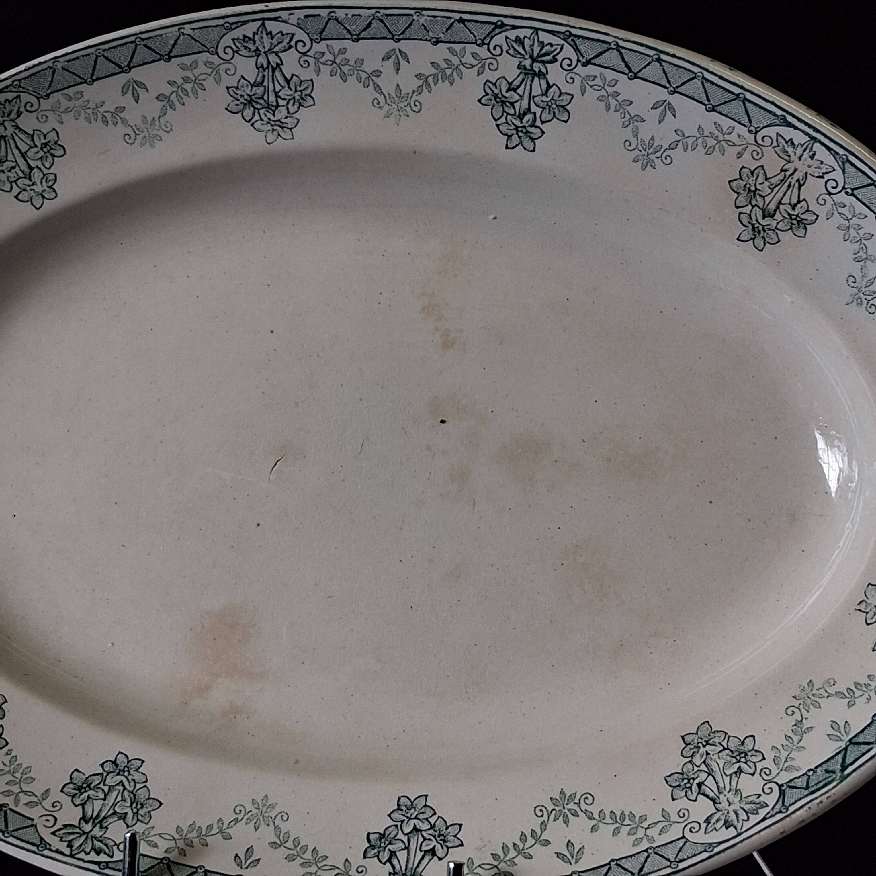 Old ironstone plate from St Amand, model "Cahors", in good condition.
