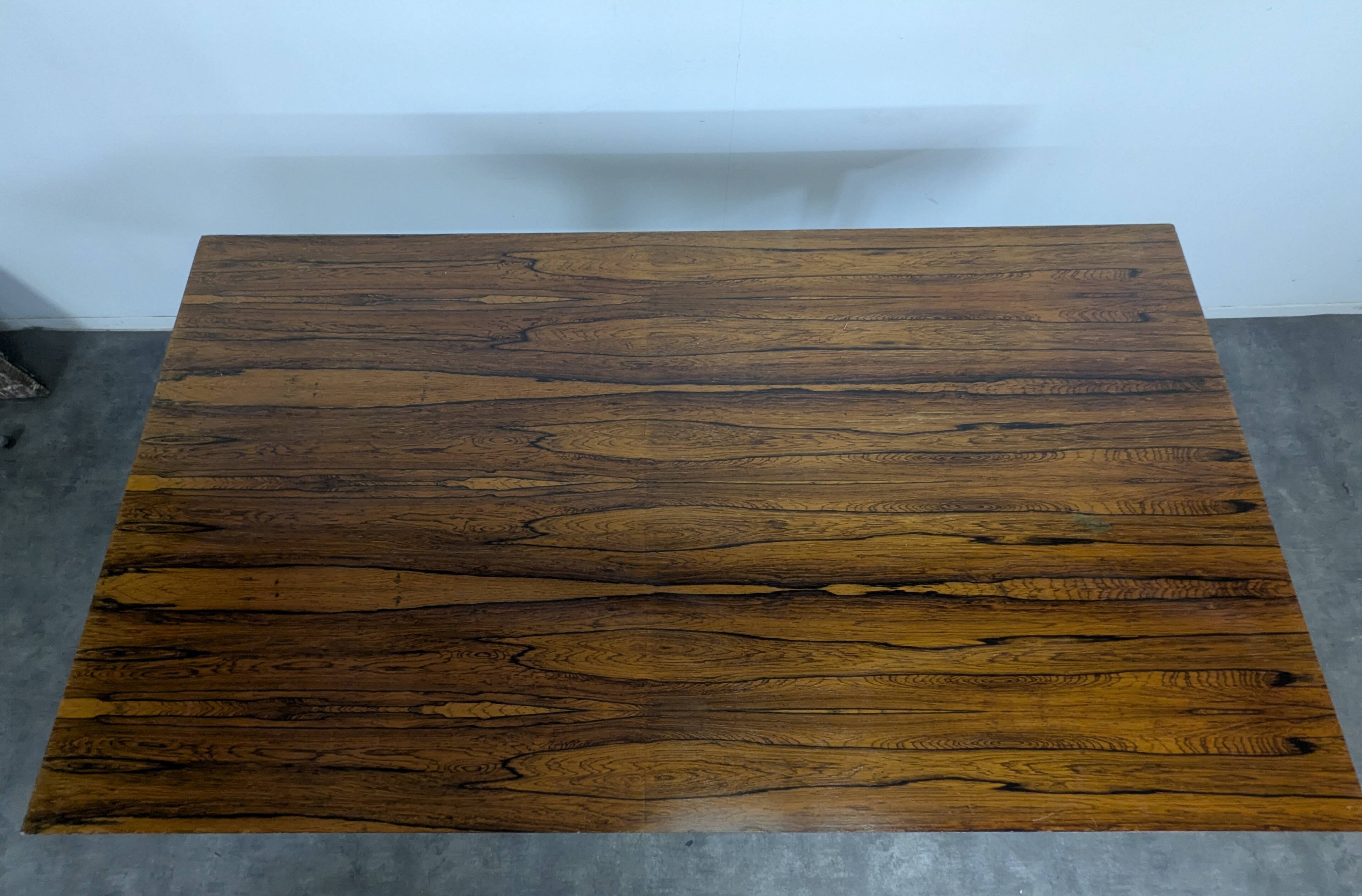 Scandinavian table in rosewood