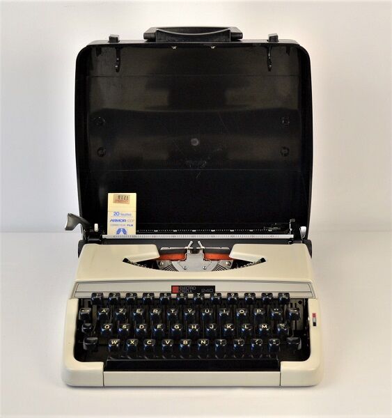 Machine à écrire Electro Calcul 240 vintage 60 avec ruban neuf