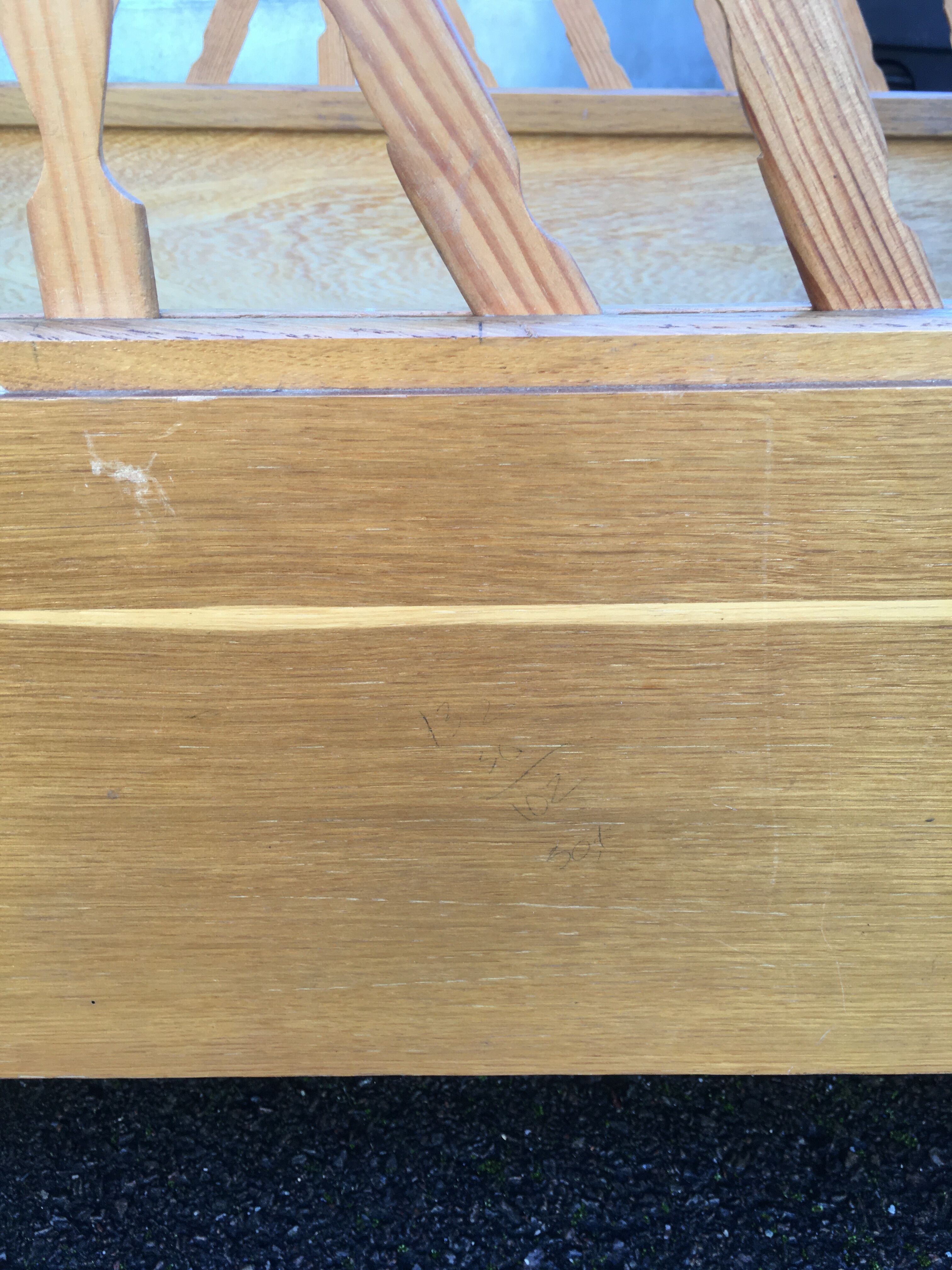 Child bed in wooden foot compass