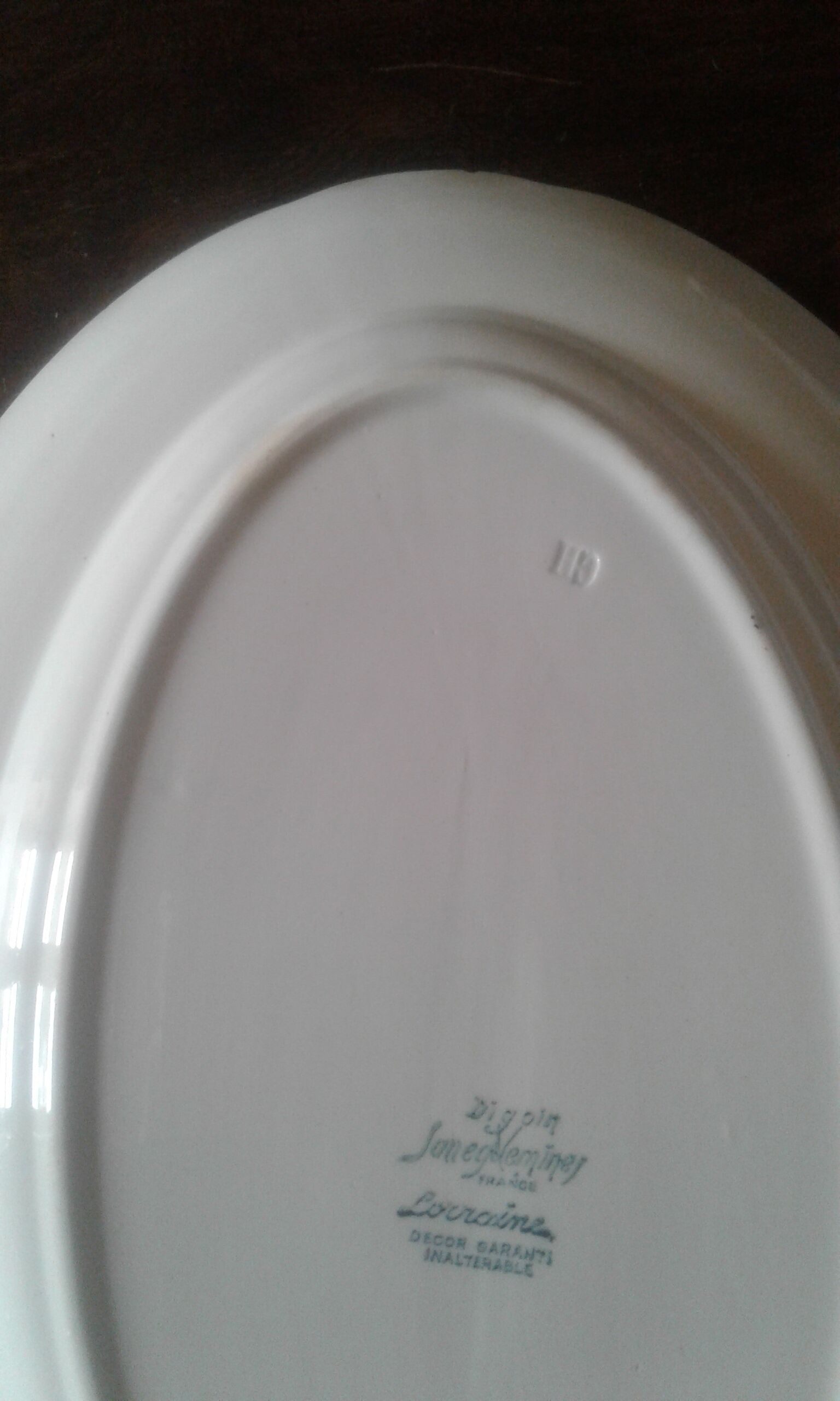 Oval dish very beautiful pattern Digoin Sarreguemines Lorraine