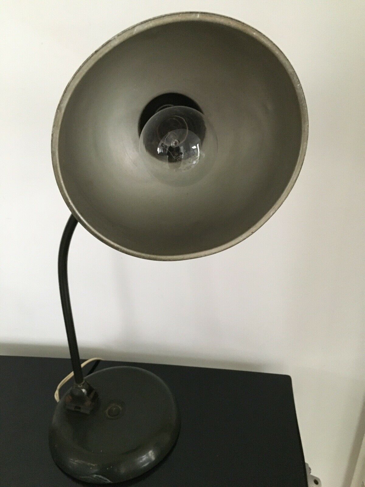 Lampe de bureau articulée design atelier industriel orientable