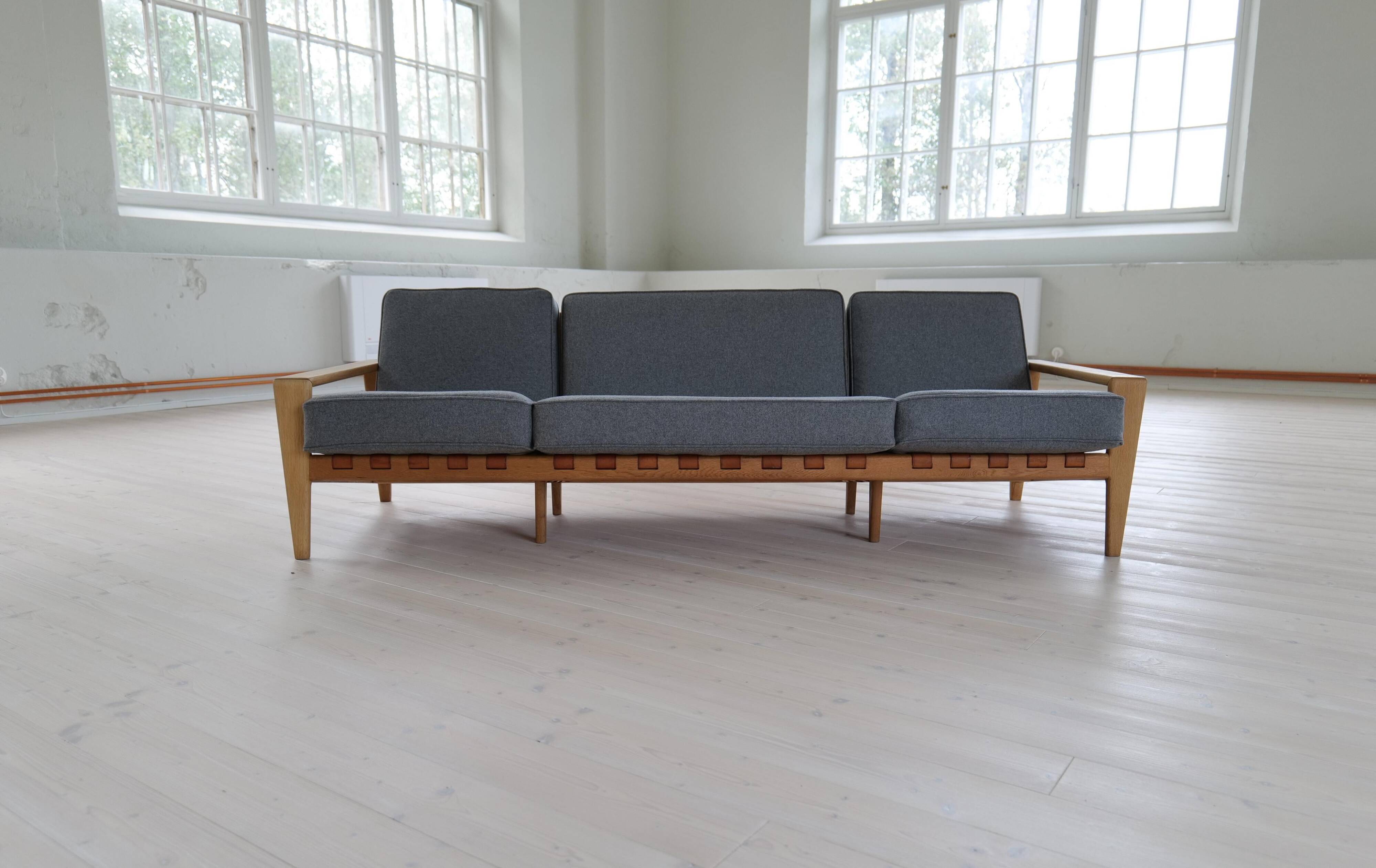 Large 1960s "Bodö" canapé in oak, leather and wool, Svante Skogh, Sweden