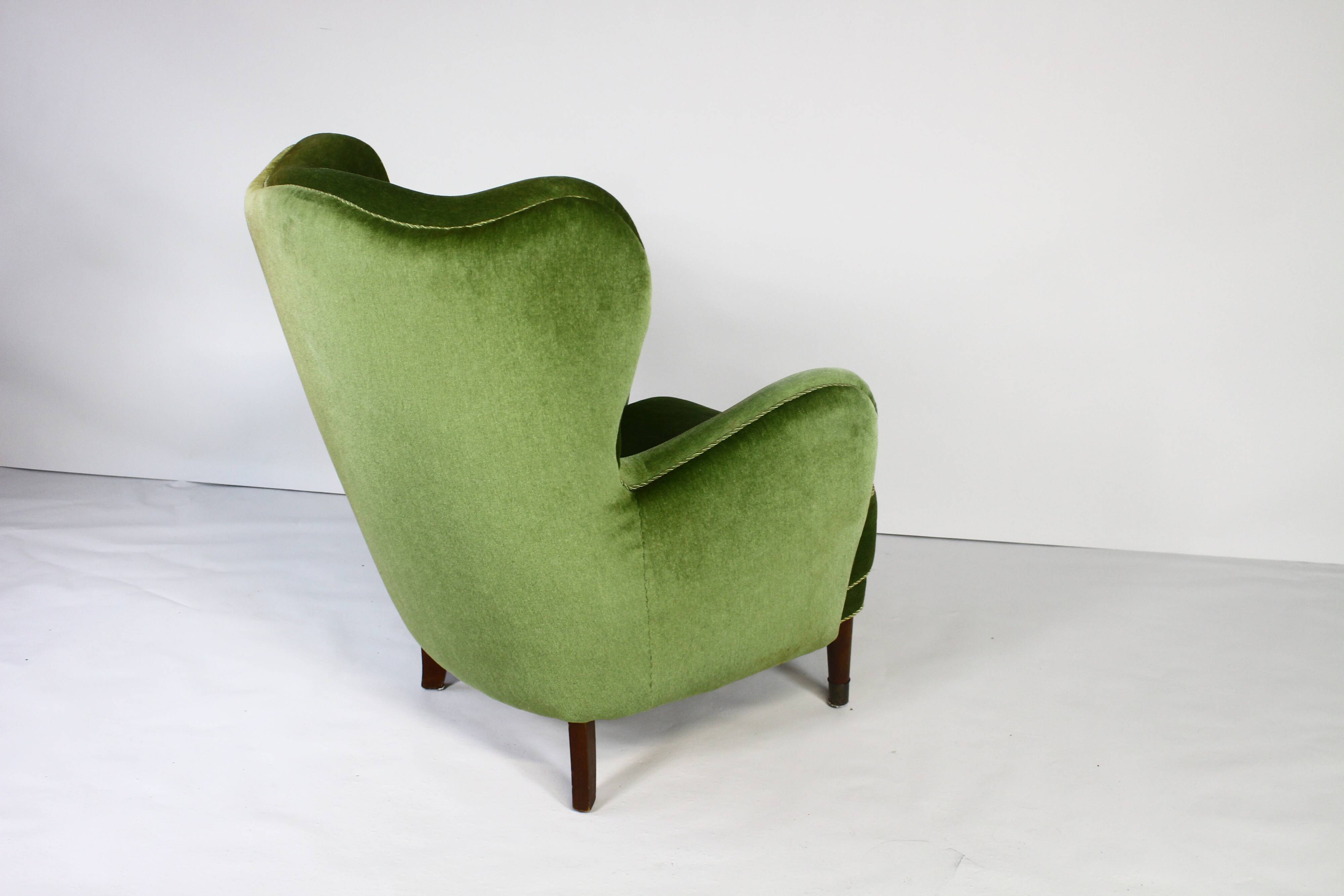 Danish lounge chair in green velvet, 1950s