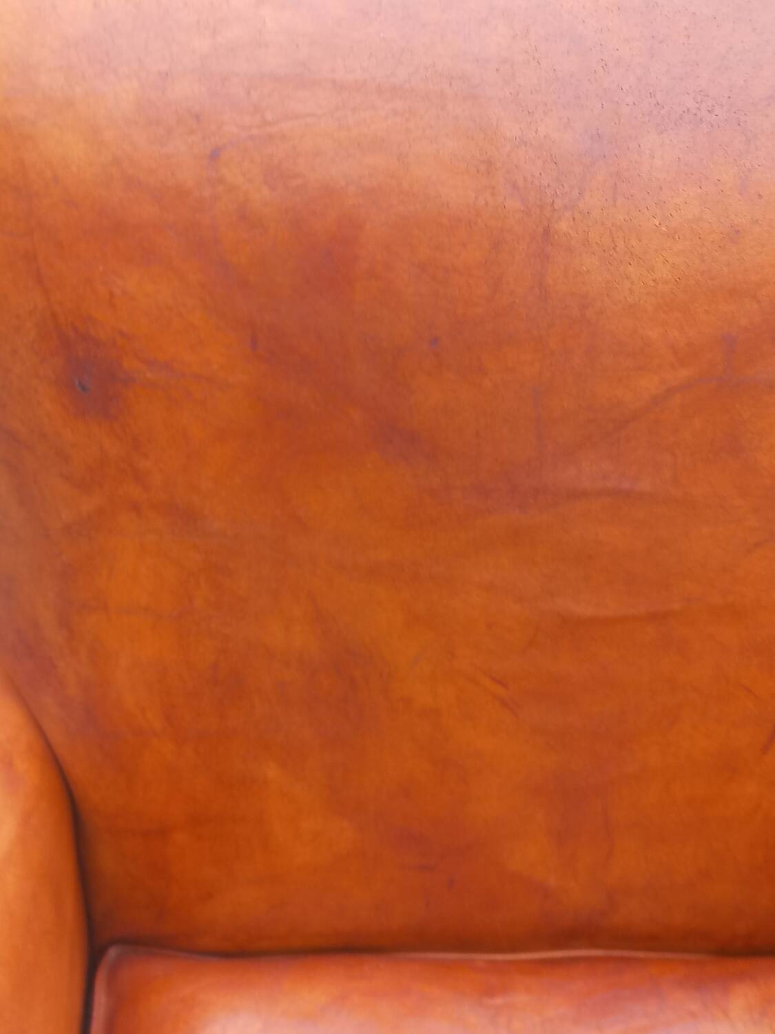 Art deco leather club chair from the 1930s