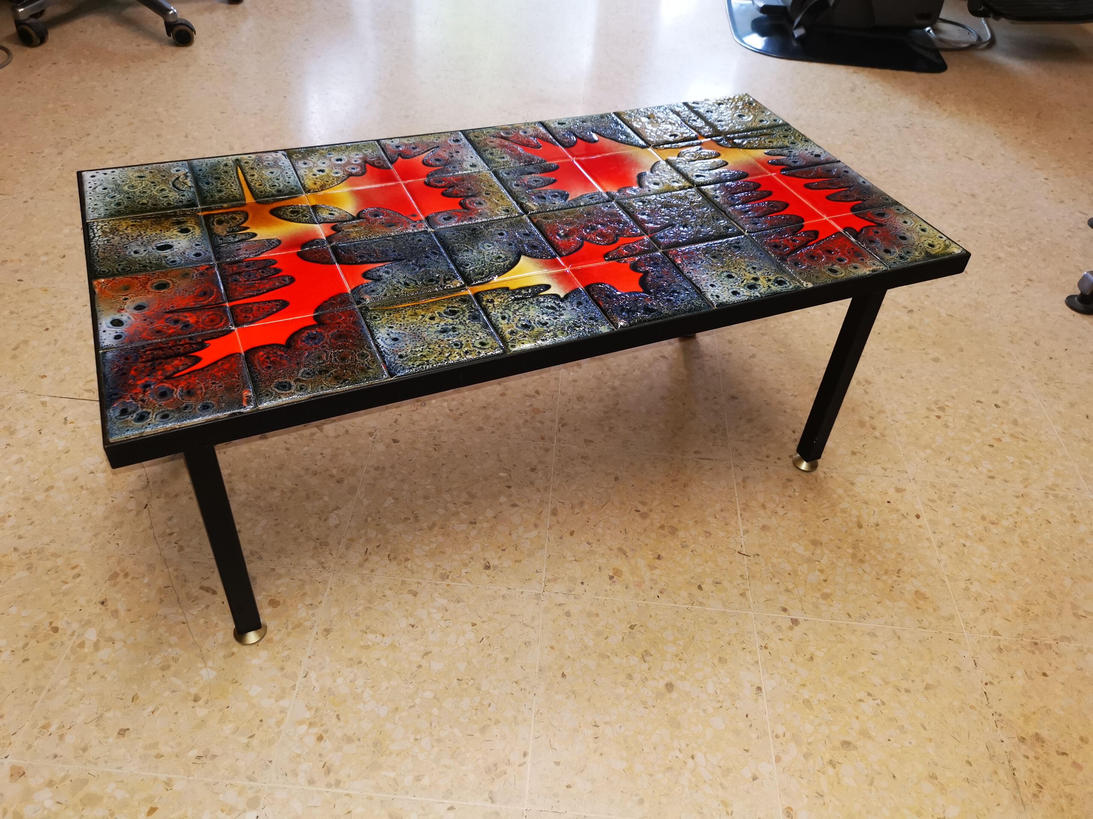 Vintage coffee table 70s