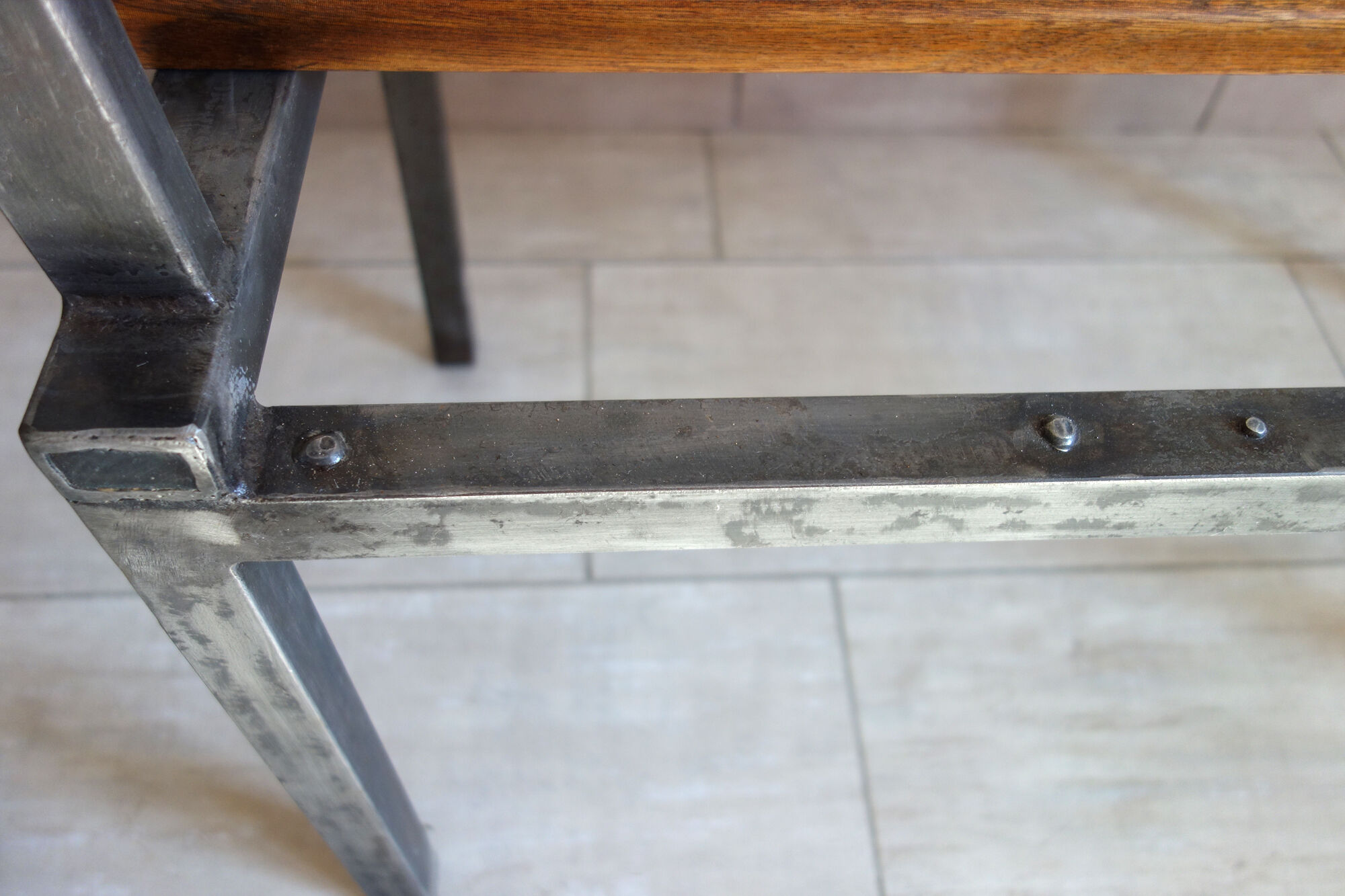 Former artisanal industrial bench