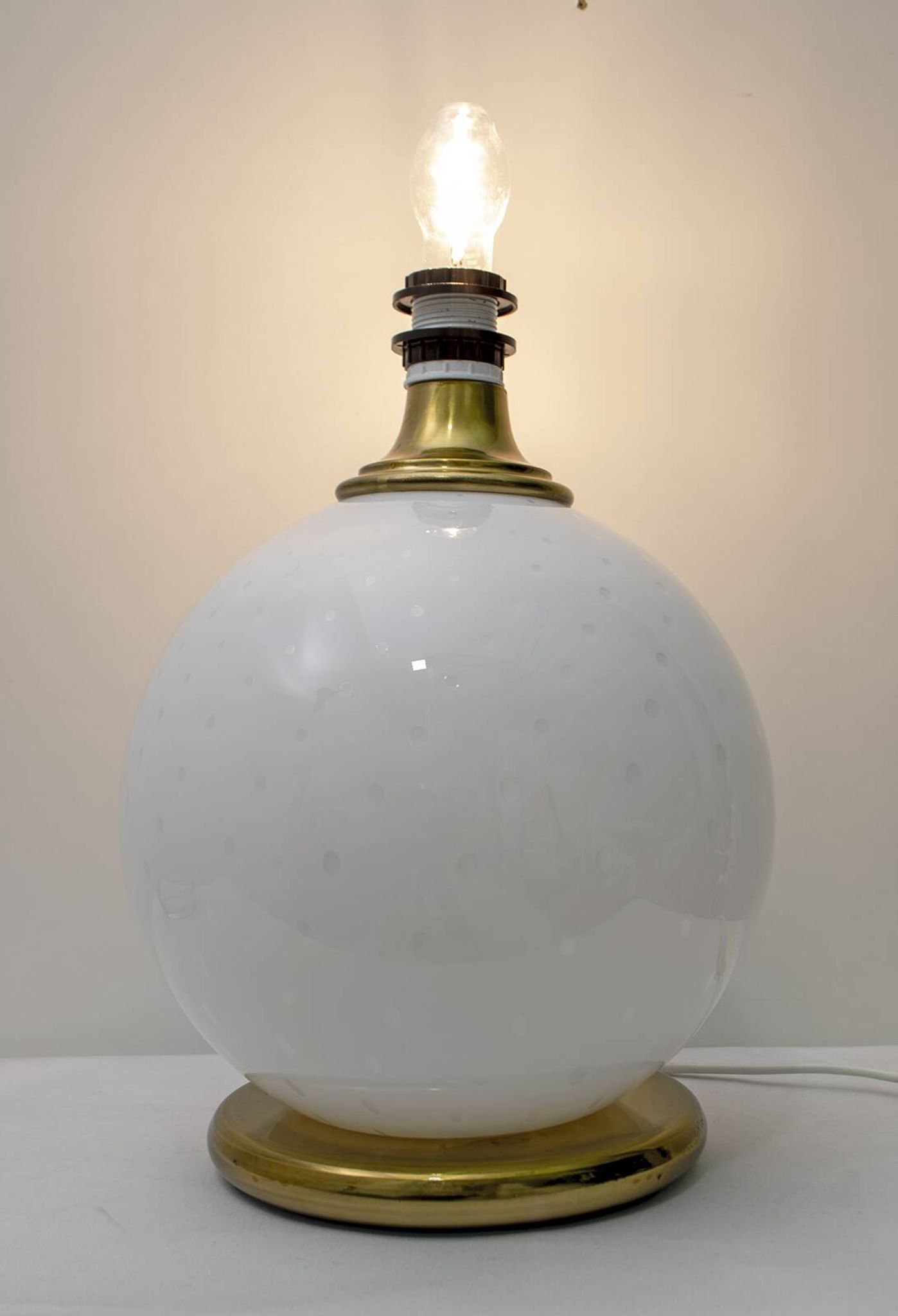 Mid-Century Modern Brass and Blown Murano Glass Table Lamp, 1970s