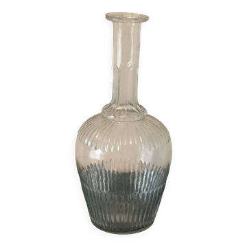 Carafe / vase