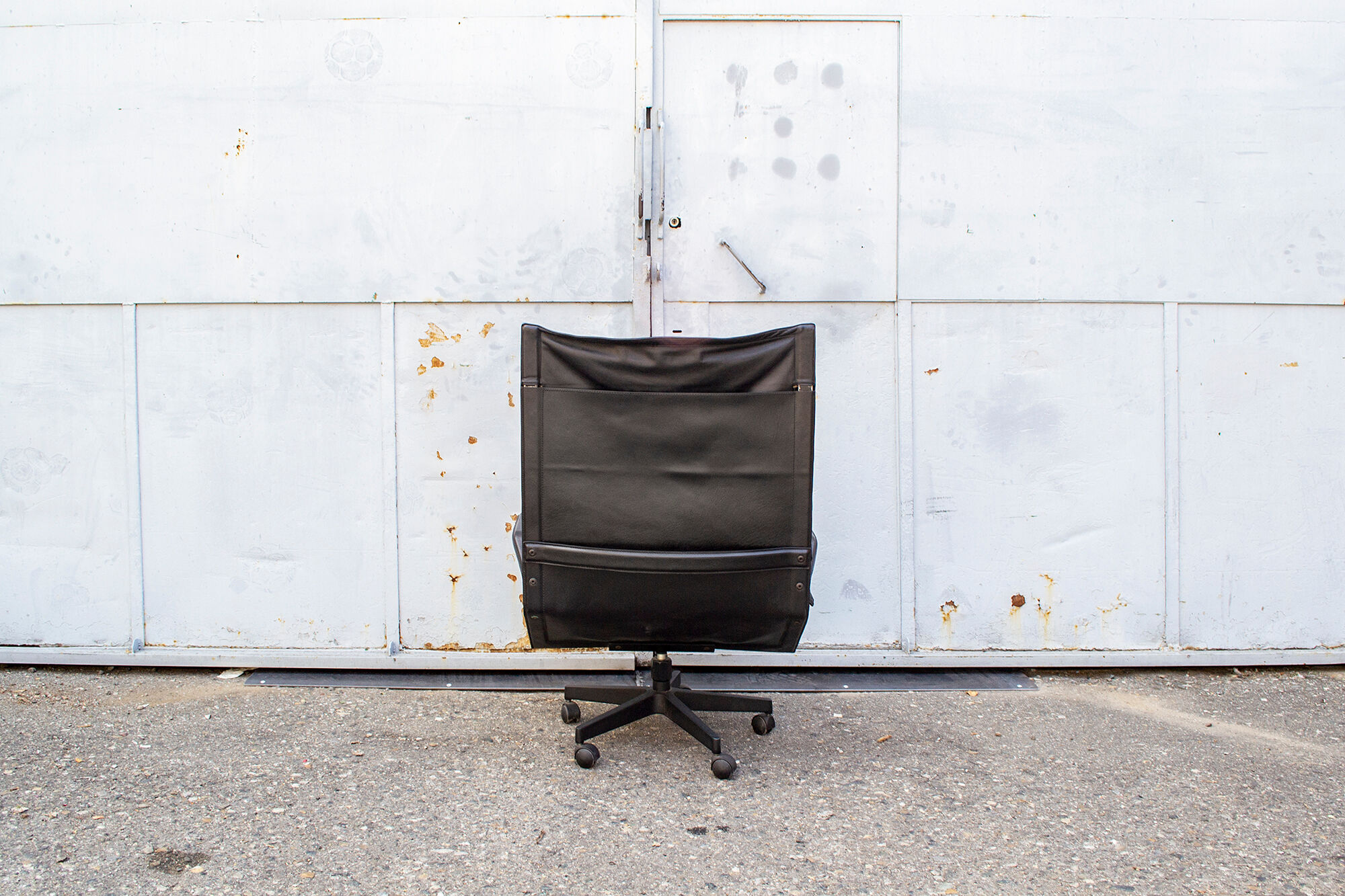 Leather desk armchair by Bernini Italia Anni '80