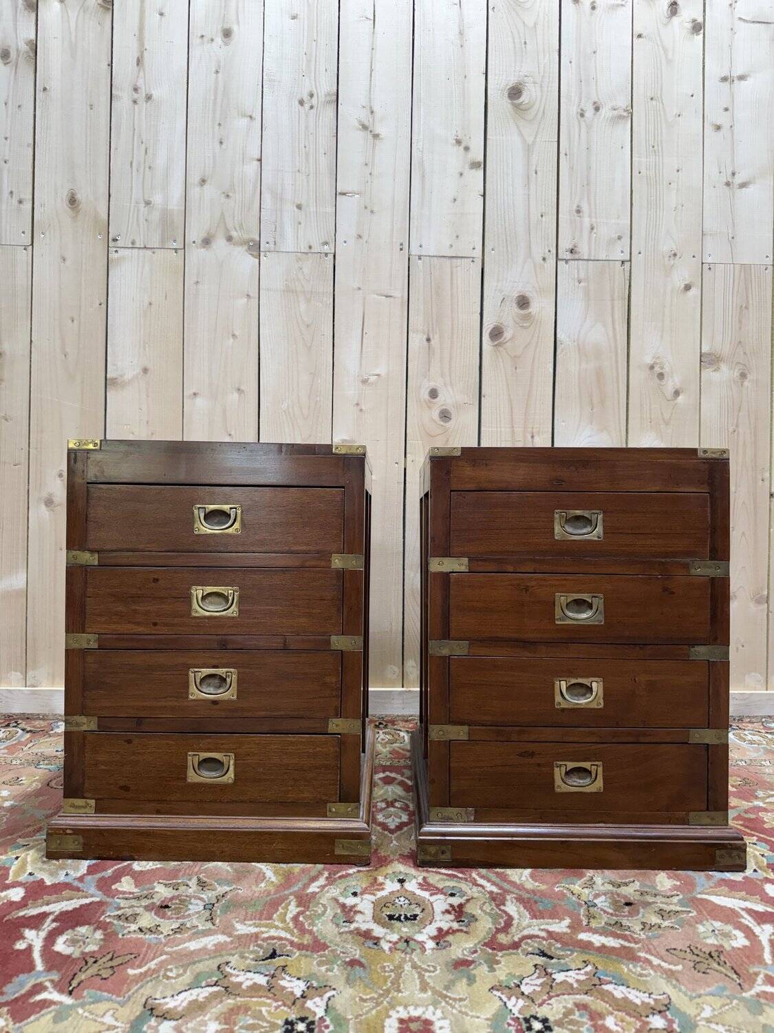 Pair of bedside tables "Marin"