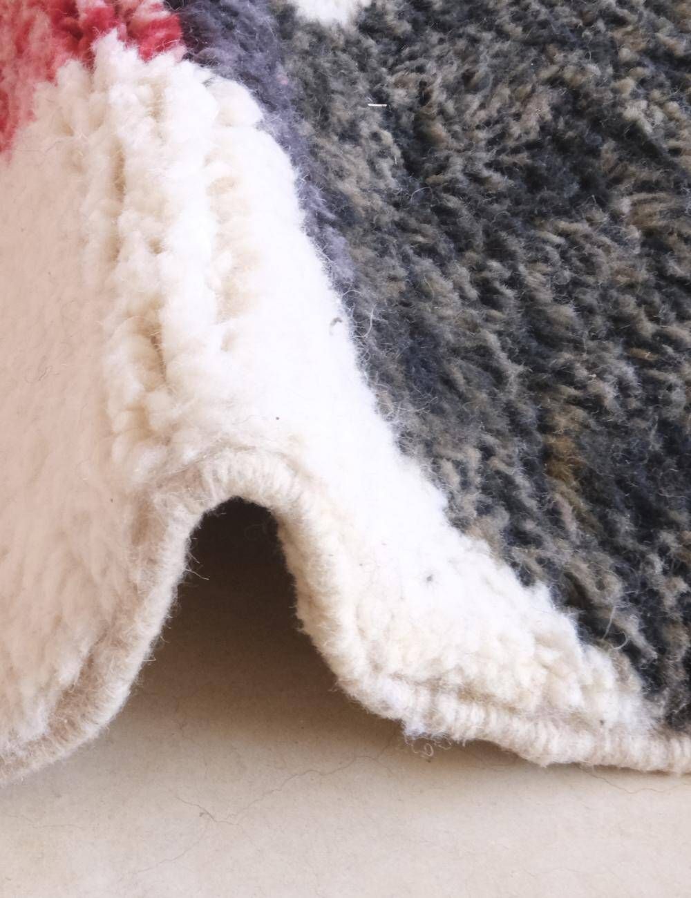 Tapis Contemporain Berbère - 254 x 177 cm