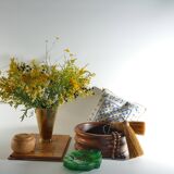 Aesthetic Movement Emerald Green Glass Leaf Plates