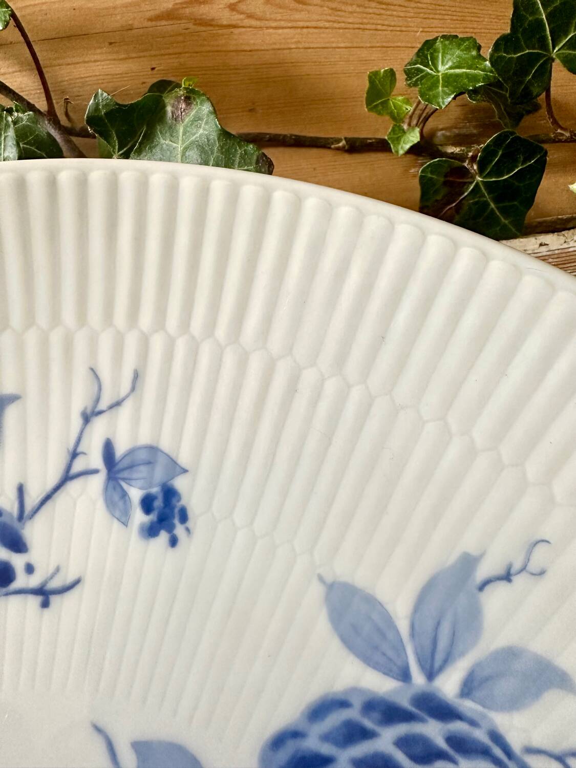 Set of two German porcelain dishes from the 1950s