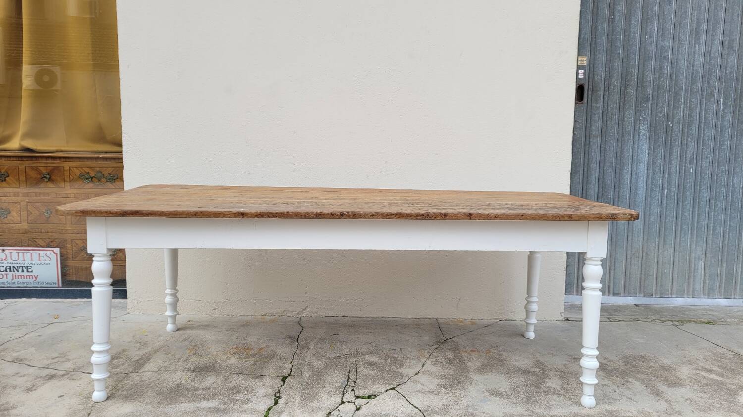 Rustic farmhouse bistro table in oak with Louis Philippe legs - 2m