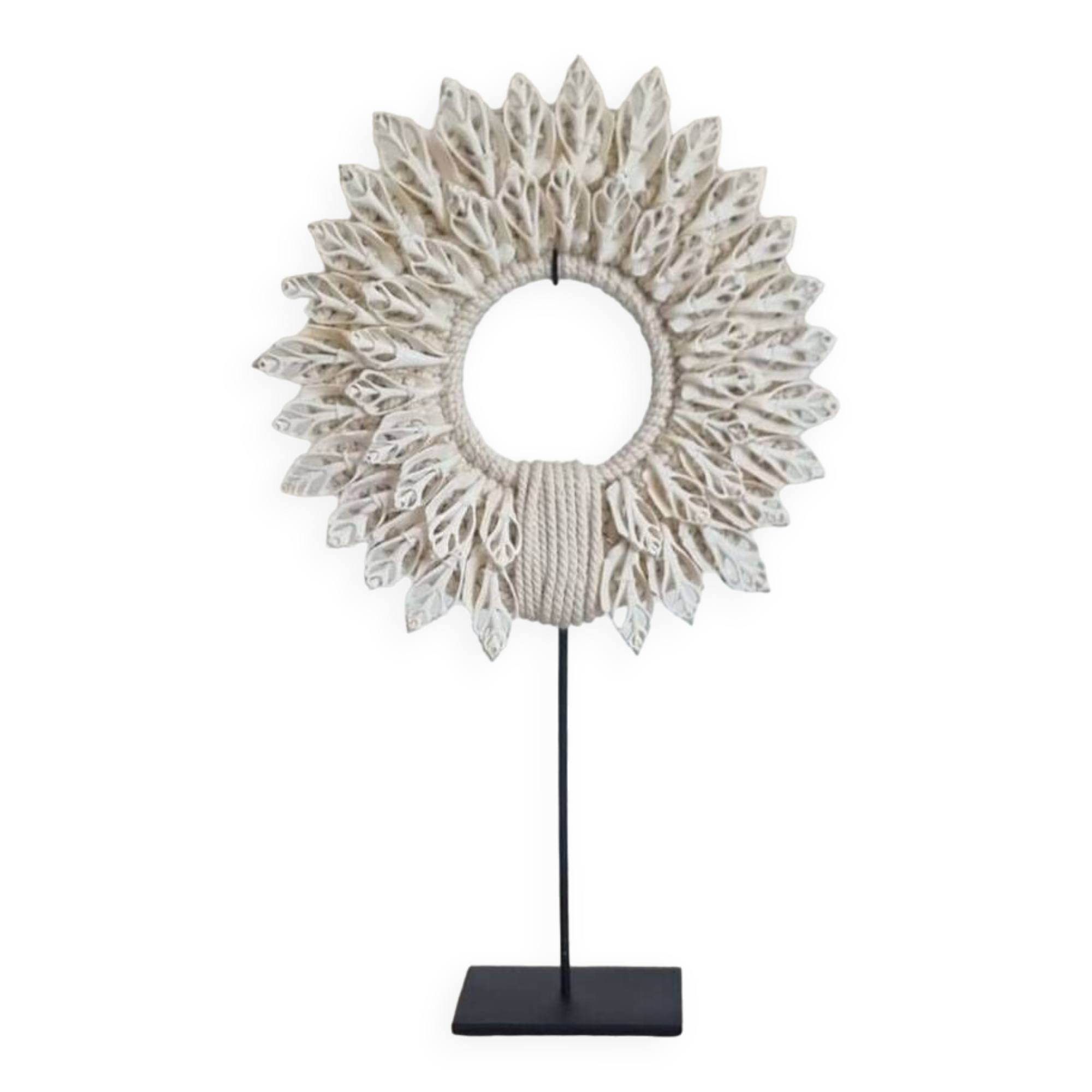 Decorative Papuan shell necklace