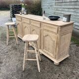 Bar / counter in raw wood