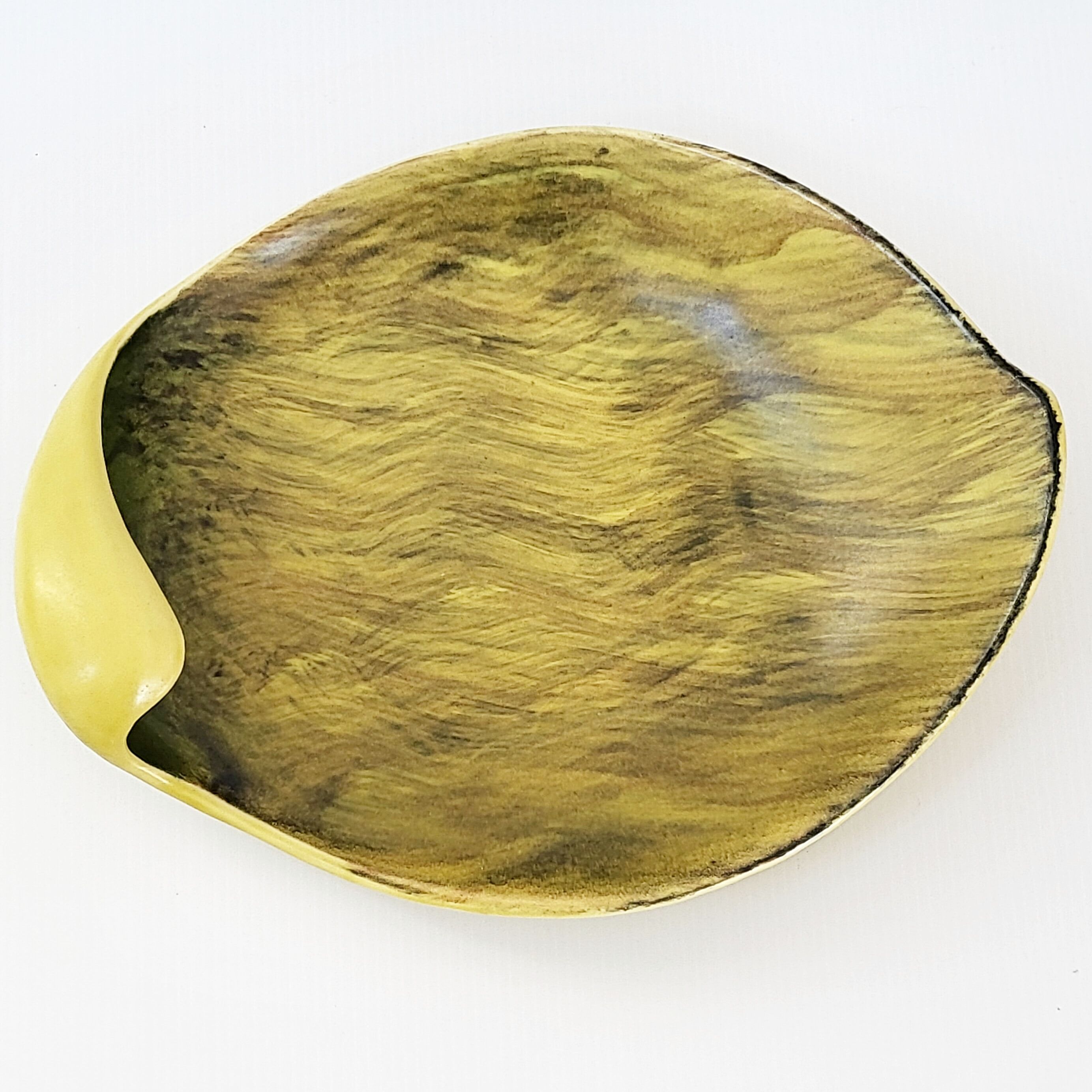 Dish Saint-Clément vintage 1950