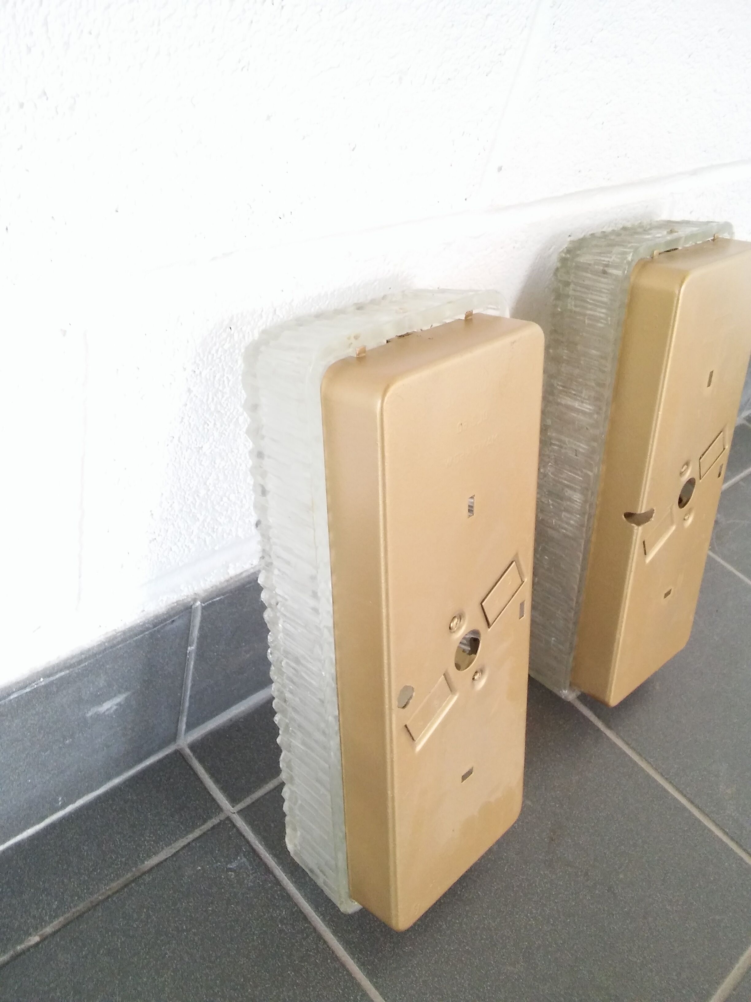 Lot of 2 wall lamps