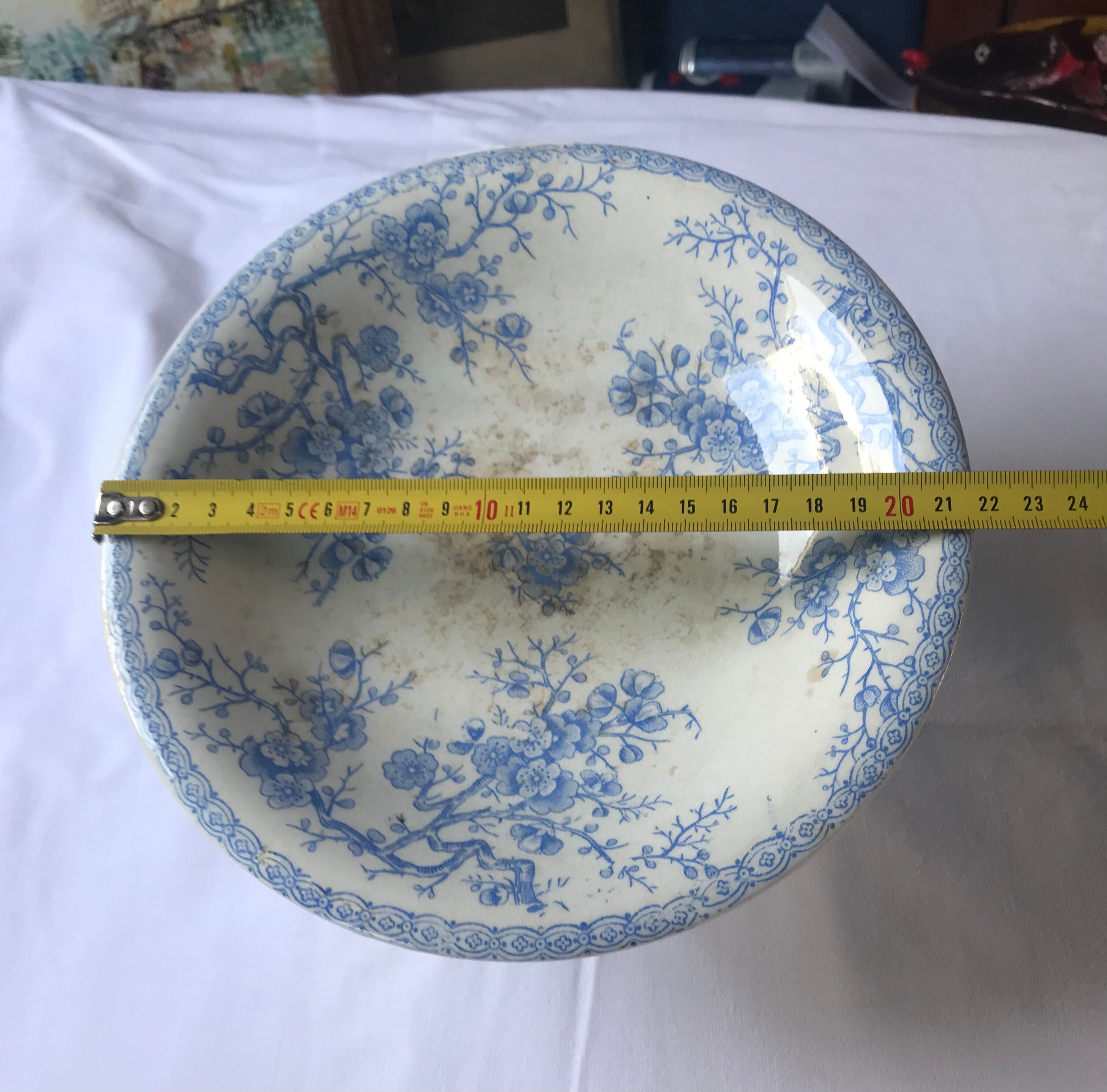 Compotier on piedouche in Gien earthenware