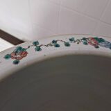 China - Circular fishbowl in Famille Rose enamel