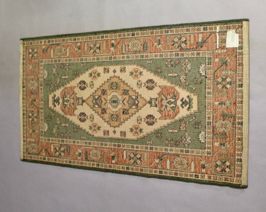 Oriental decorative rug collection Caméo Belgium weavers 148 cm x 80 cm