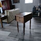 Antique flap table