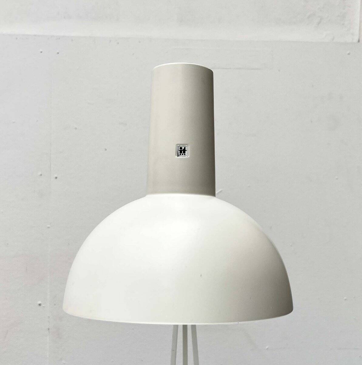 Mid-Century Modern It Task Wall Lamp from Louis Poulsen, 1970s