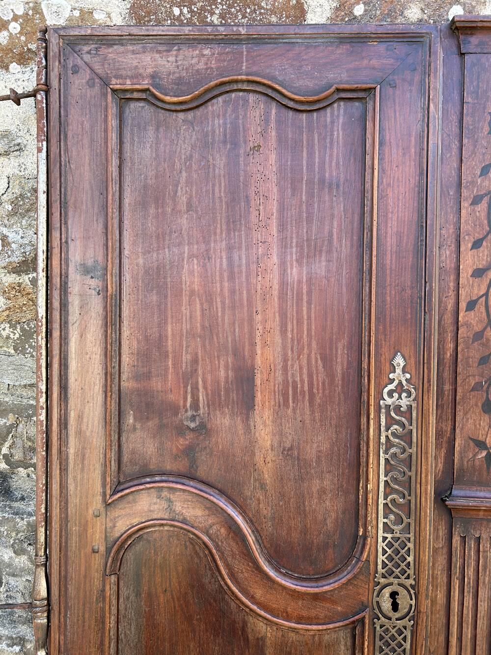 Pair of Louis XV oak wardrobe doors – 18th century