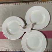 Lot de 3 assiettes creuses Wedgwood