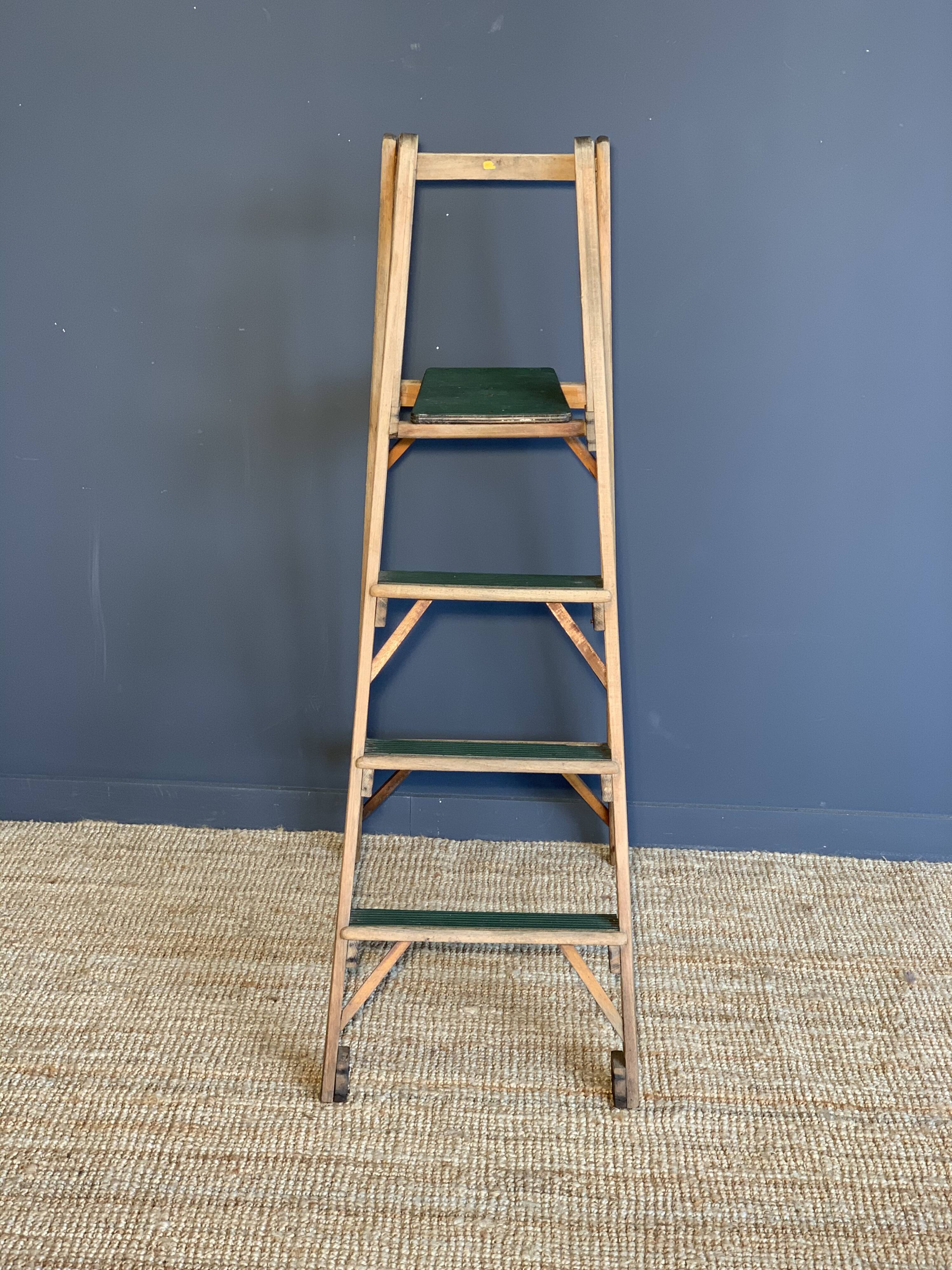 Library ladder 1950